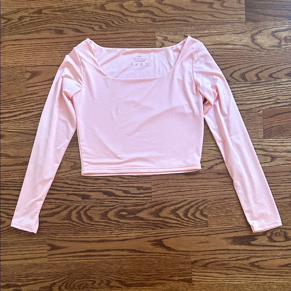 pink long sleeve cropped shirt size medium $10 never worn